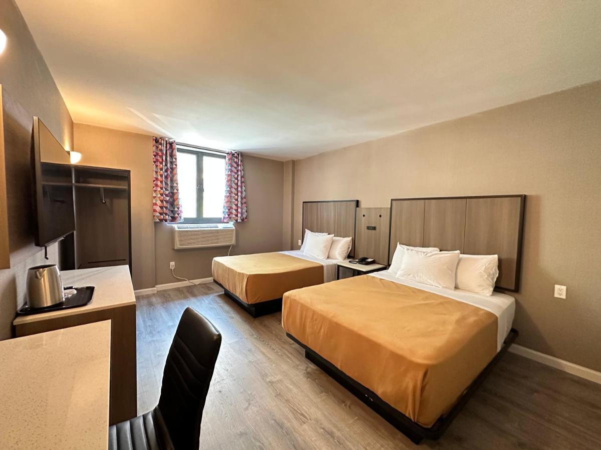 Regal Inn & Suites New York Laguardia Hotel 외부 사진
